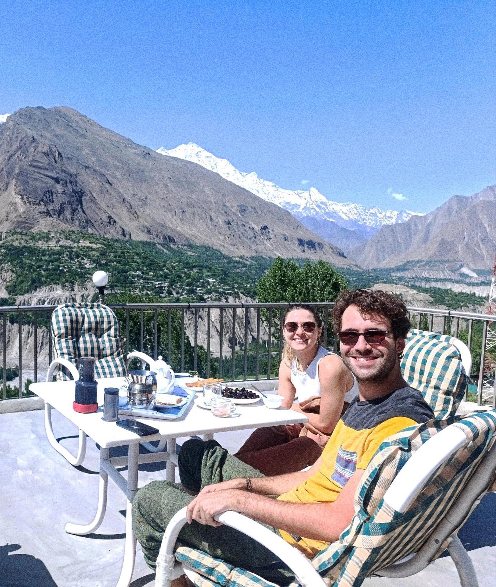 Hunza Lounge Hotel Karimabad  Exterior photo